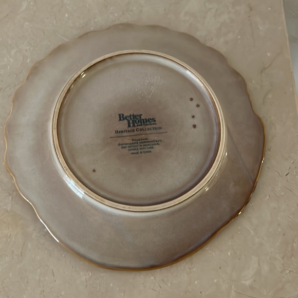 Better Home 8.5” Turkey plate. - Picture 3 of 6